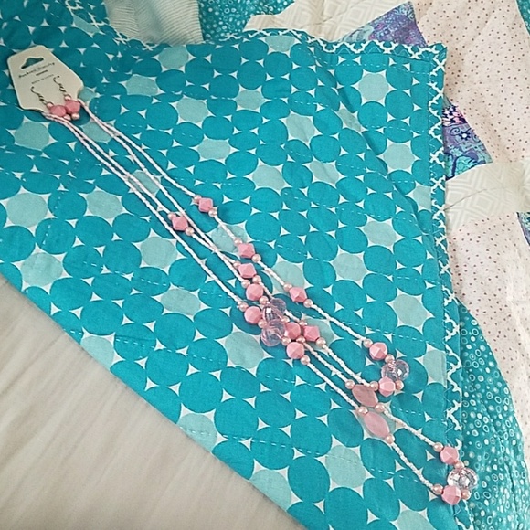 ❣3 for 25❣Arcrylic Necklace w pink jewels & pearls - Picture 3 of 3